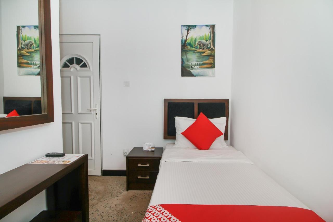 Hotel 198 Negombo Ngoại thất bức ảnh
