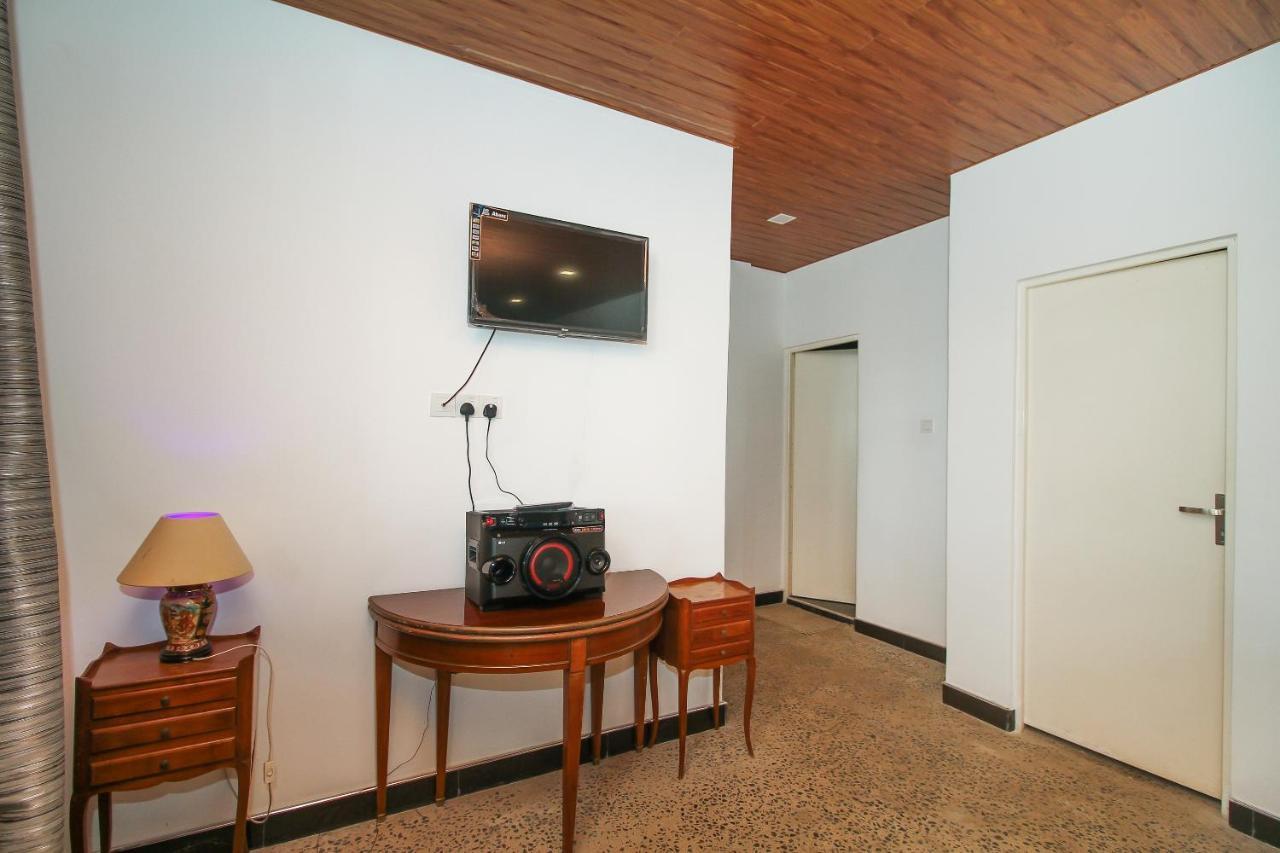 Hotel 198 Negombo Ngoại thất bức ảnh